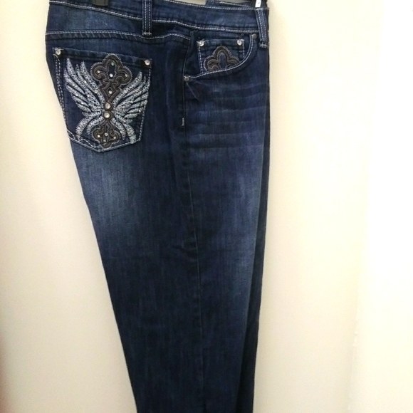 new directions Denim - 🌞HP ×2🌞 ND Weekend Capri Jeans